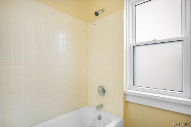 496 Berkshire Avenue, Buffalo, NY 14215