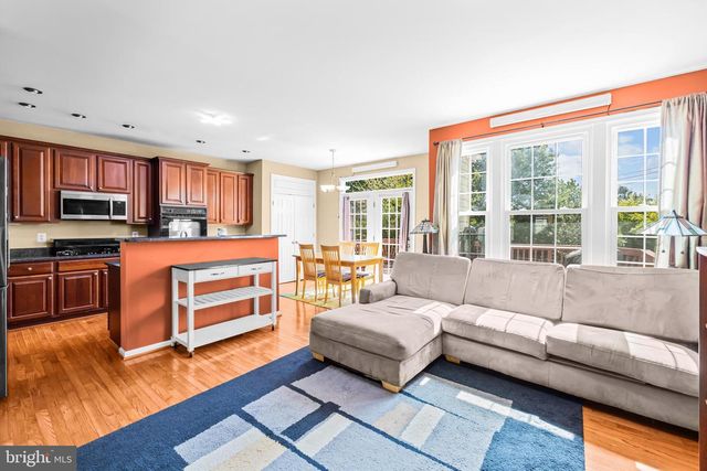 836 REVELSTORE TER NE, Leesburg, VA 20176