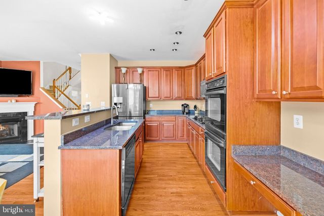 836 REVELSTORE TER NE, Leesburg, VA 20176