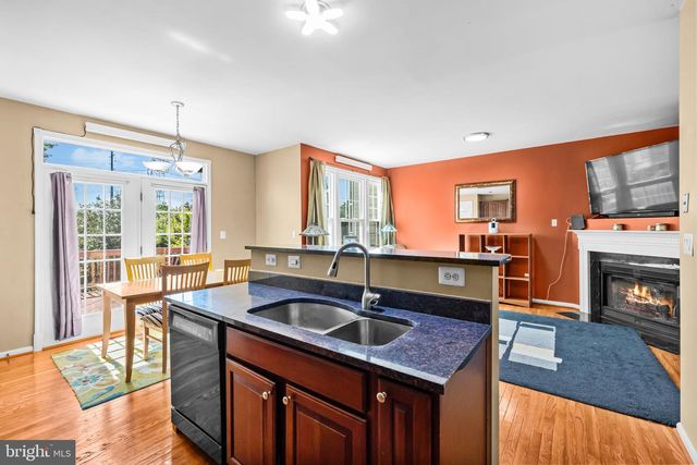 836 REVELSTORE TER NE, Leesburg, VA 20176