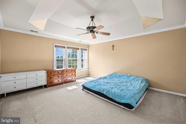 836 REVELSTORE TER NE, Leesburg, VA 20176