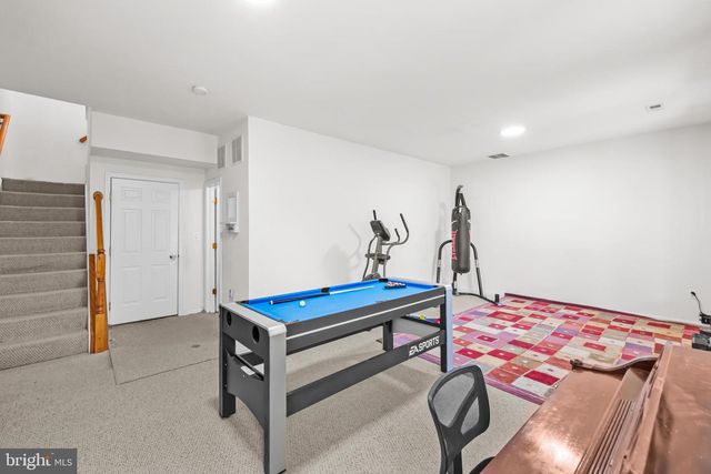 836 REVELSTORE TER NE, Leesburg, VA 20176
