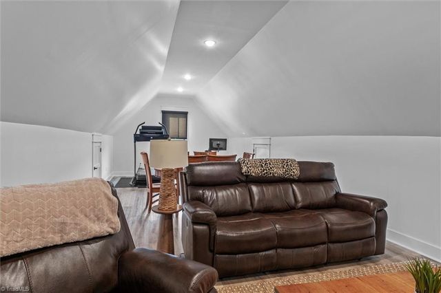 631 Hauser Road, Pinnacle, NC 27043