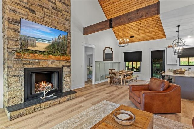 631 Hauser Road, Pinnacle, NC 27043