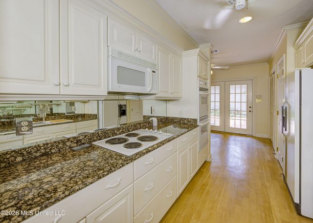 42 Eastbrooke Street, Jackson, MS 39216