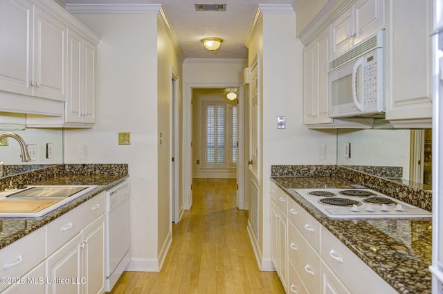 42 Eastbrooke Street, Jackson, MS 39216