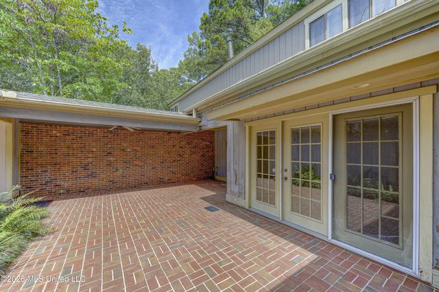 42 Eastbrooke Street, Jackson, MS 39216