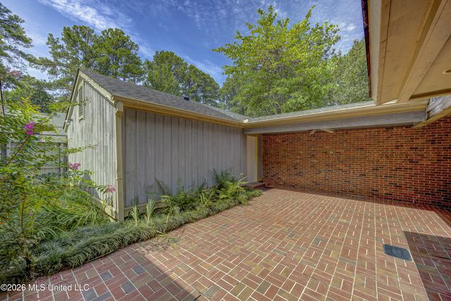 42 Eastbrooke Street, Jackson, MS 39216