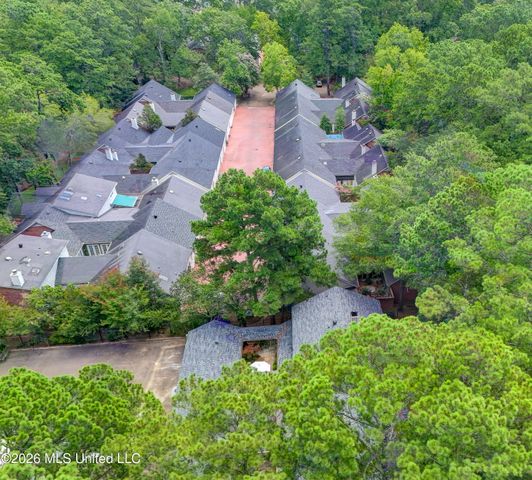42 Eastbrooke Street, Jackson, MS 39216