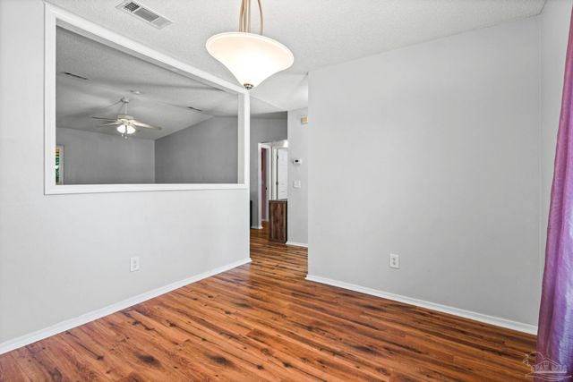 5475 Chantilly Cir, Milton, FL 32583