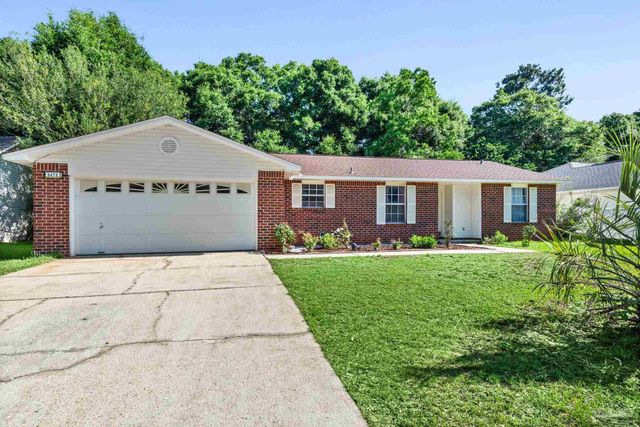 5475 Chantilly Cir, Milton, FL 32583