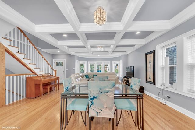 6444 27th Street, Berwyn, IL 60402