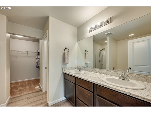 1790 BLACKTAIL Ln, Woodland, WA 98674