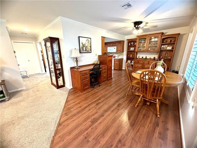 1328 W Jenkins Boulevard, Raymore, MO 64083