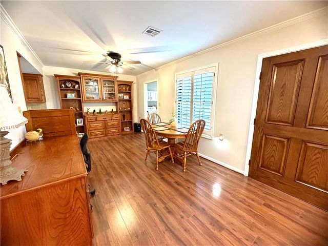 1328 W Jenkins Boulevard, Raymore, MO 64083