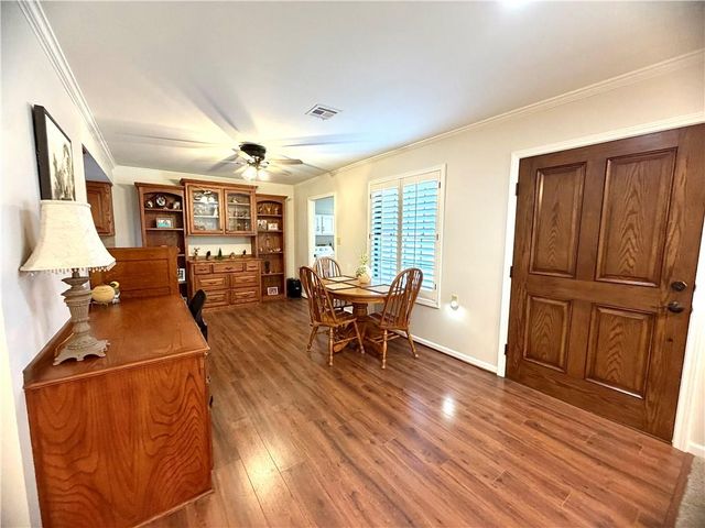 1328 W Jenkins Boulevard, Raymore, MO 64083