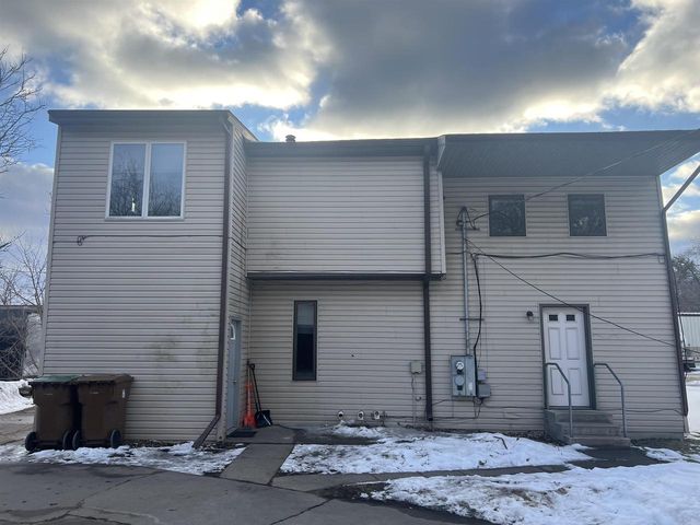 2165 PRAIRIE STREET, Stevens Point, WI 54481