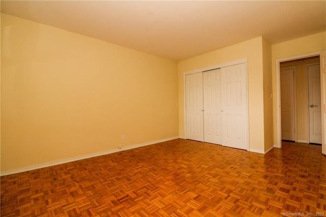 25 Cartright Street 4B, Bridgeport, CT 06604