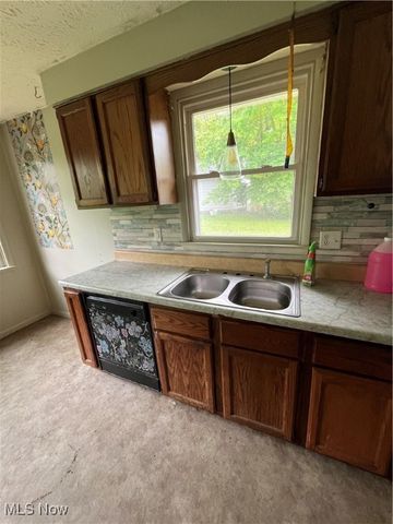 634 Goist Lane, Girard, OH 44420