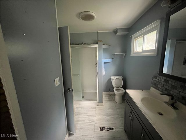 634 Goist Lane, Girard, OH 44420