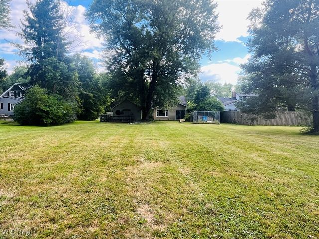 634 Goist Lane, Girard, OH 44420