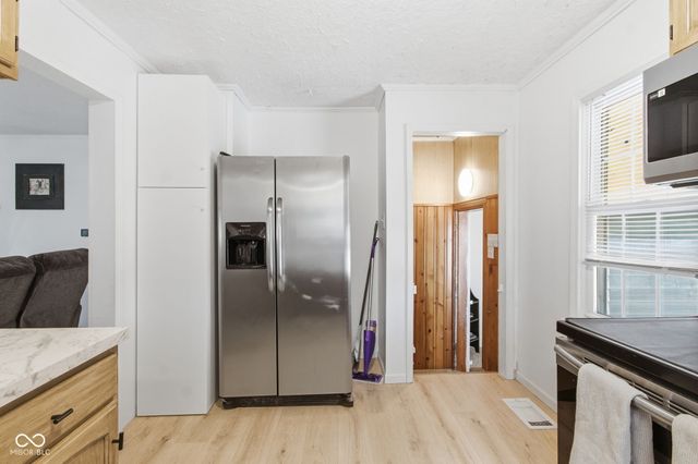 9694 S State Road 9, Pendleton, IN 46064