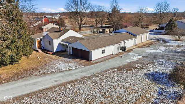 9694 S State Road 9, Pendleton, IN 46064