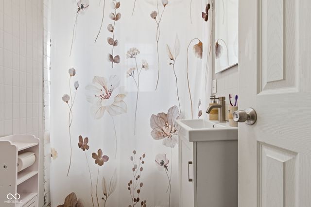 9694 S State Road 9, Pendleton, IN 46064