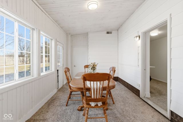 9694 S State Road 9, Pendleton, IN 46064