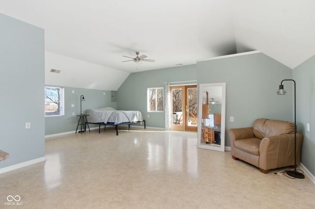 9694 S State Road 9, Pendleton, IN 46064