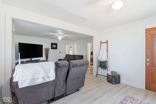 9694 S State Road 9, Pendleton, IN 46064