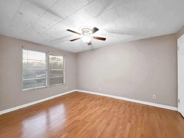 1130 Belmeade Dr, Corpus Christi, TX 78412