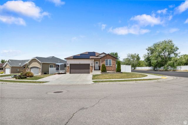 237 W 125 N, Clearfield, UT 84015