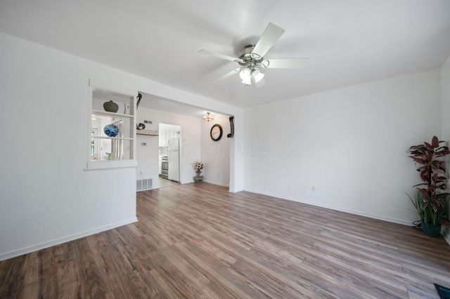 2345 N Woodbrook Circle N, 100, Columbus, OH 43223
