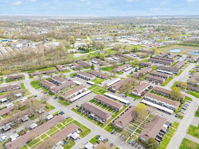 2345 N Woodbrook Circle N, 100, Columbus, OH 43223