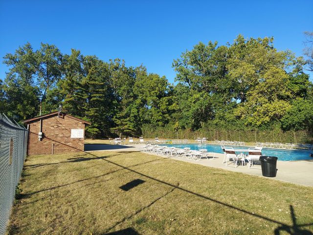 2345 N Woodbrook Circle N, 100, Columbus, OH 43223