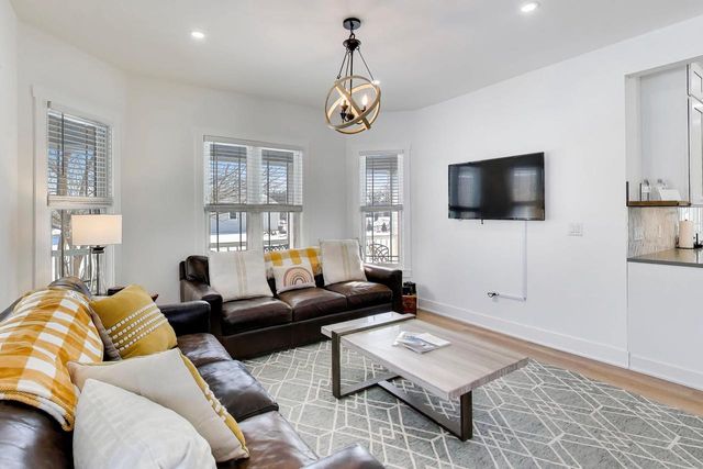 397 W Geneva STREET, Williams Bay, WI 53191