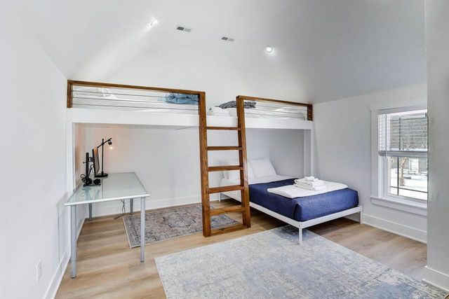 397 W Geneva STREET, Williams Bay, WI 53191