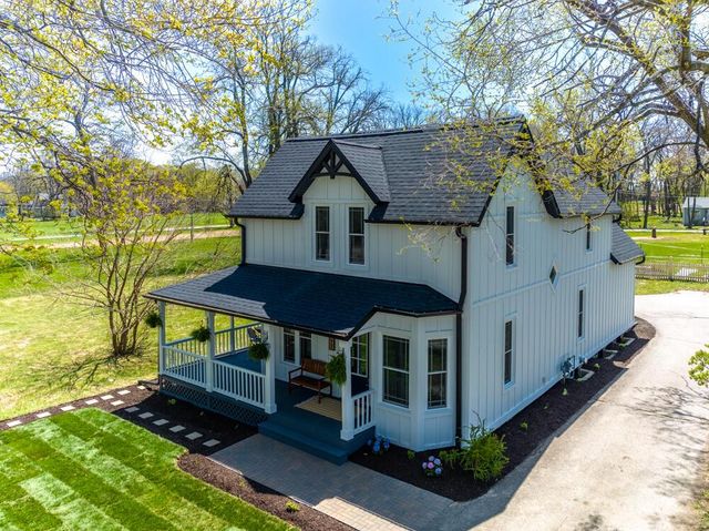 397 W Geneva STREET, Williams Bay, WI 53191