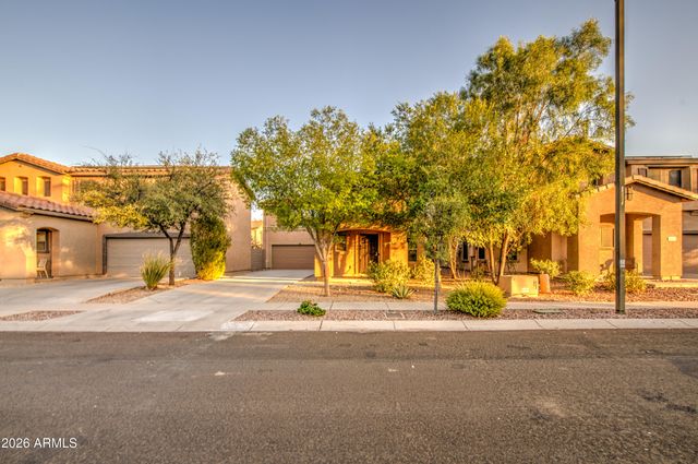 18535 W UDALL Drive, Surprise, AZ 85374