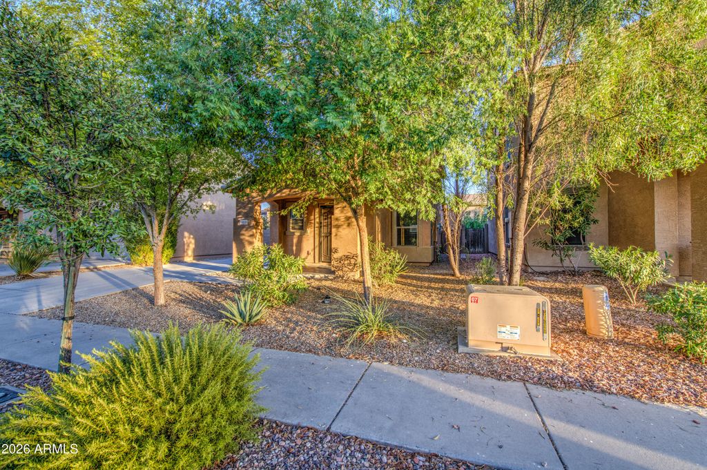 18535 W UDALL Drive, Surprise, AZ 85374