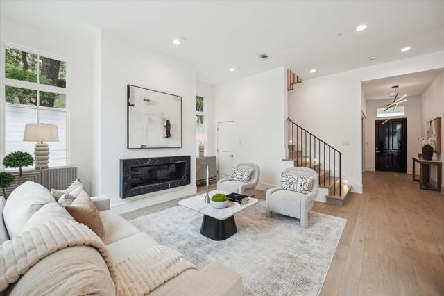 5 Wentworth Green Way, Houston, TX 77027