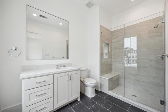 5 Wentworth Green Way, Houston, TX 77027