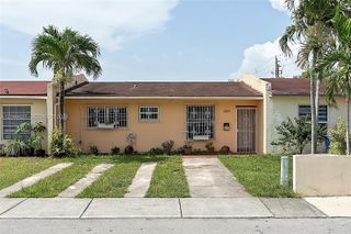 10112 SW 23rd Street, Miami, FL 33165