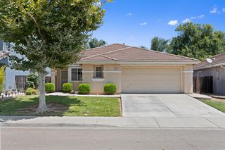 1127 Kestrel Dr, Patterson, CA 95363