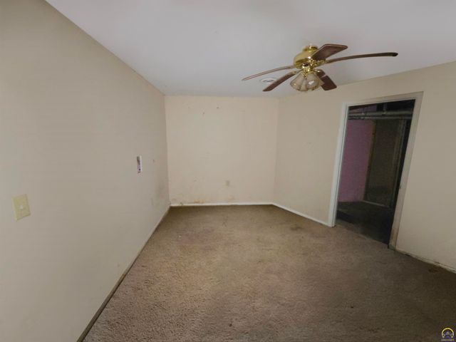 1524 Savage St, Eudora, KS 66025