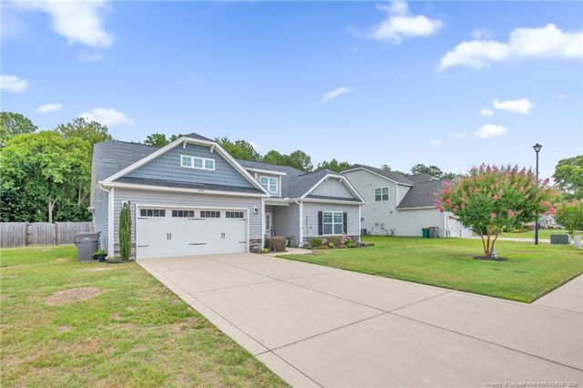 6504 Bretton Woods Drive, Hope Mills, NC 28348