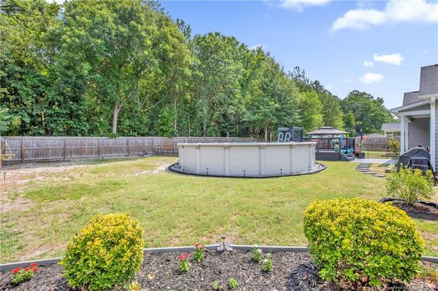 6504 Bretton Woods Drive, Hope Mills, NC 28348