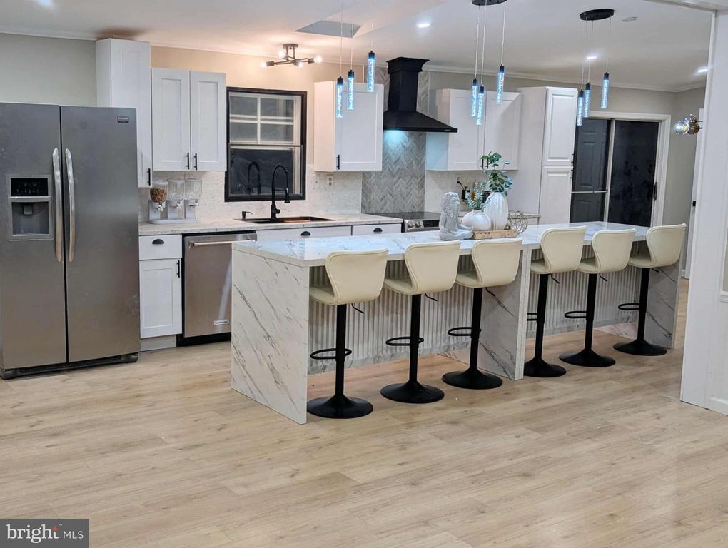 45851 N POTEAT CT, California, MD 20619