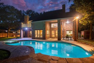 18 Golden Sunset Circle, The Woodlands, TX 77381